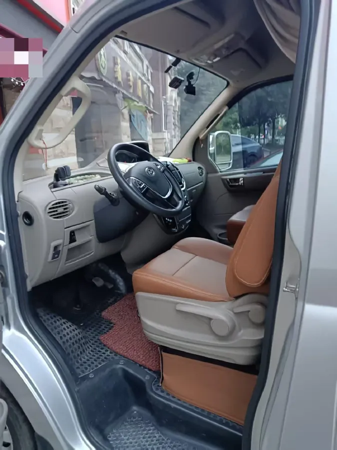 2021 MAXUS V80 RV 2.0T 139HP L4 6AMT,autocango,china used car exporter,china ev exporter,chinese used car exporter,chinese used ev exporter