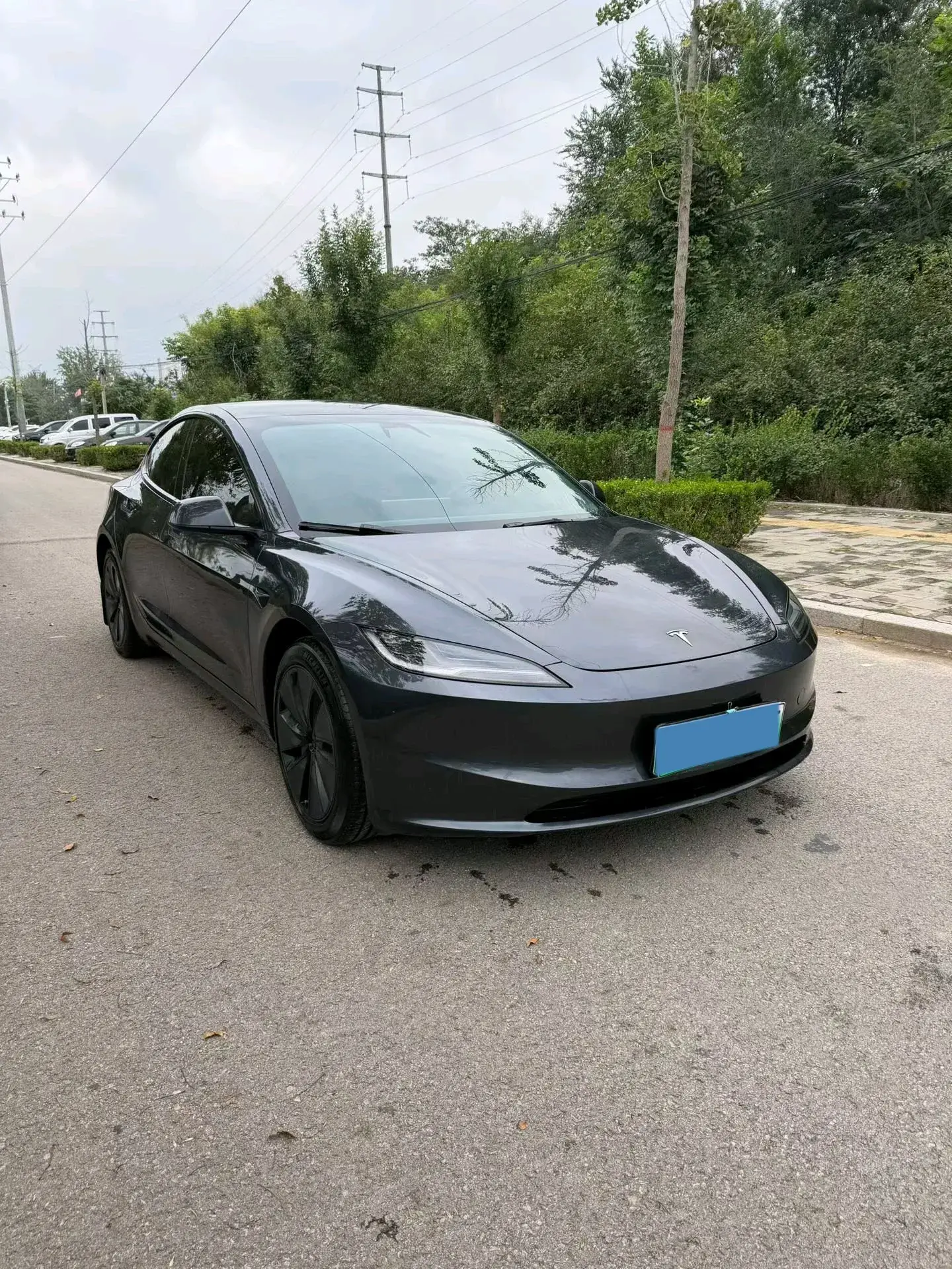 2023 TESLA MODEL thumbnail 3