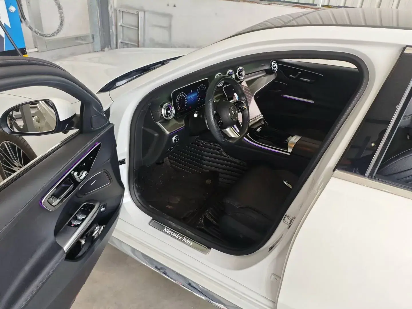 2022 MERCEDES-BENZ C thumbnail 2