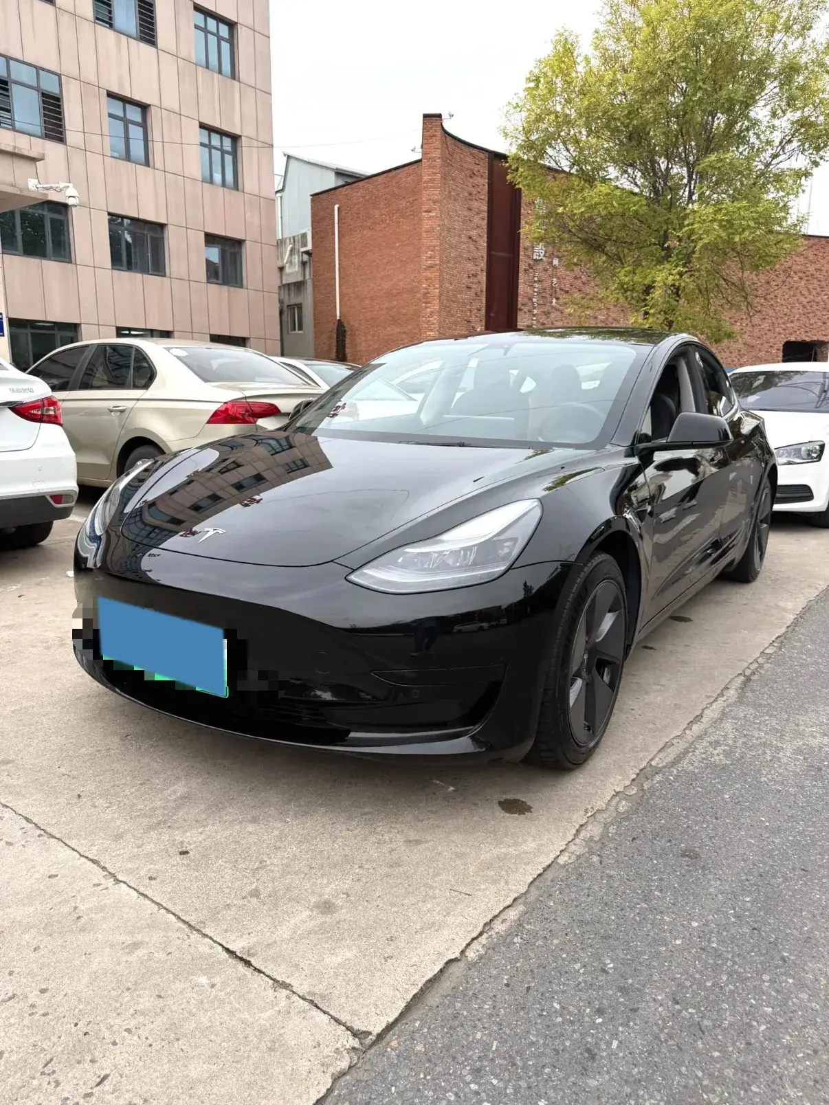 2021 TESLA MODEL view 1