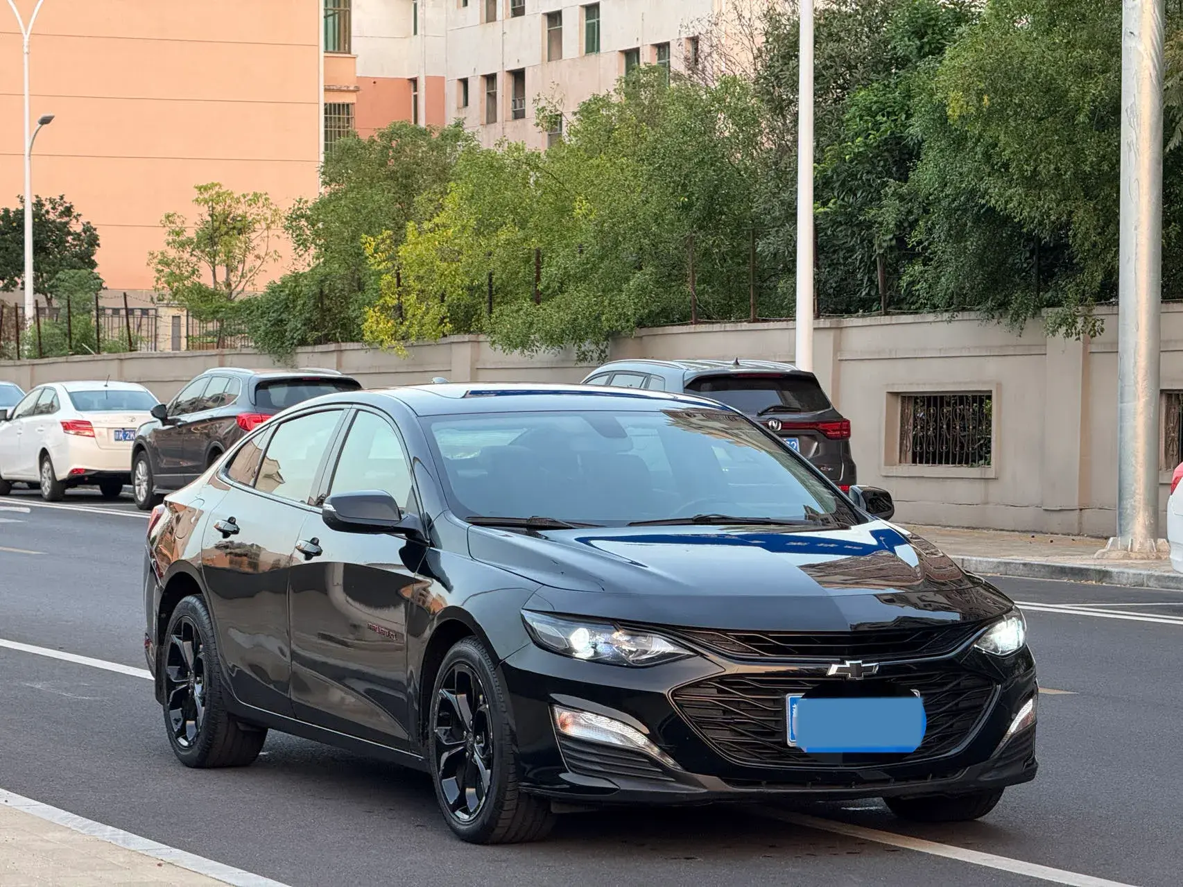 2020 CHEVROLET MALIBU thumbnail 2