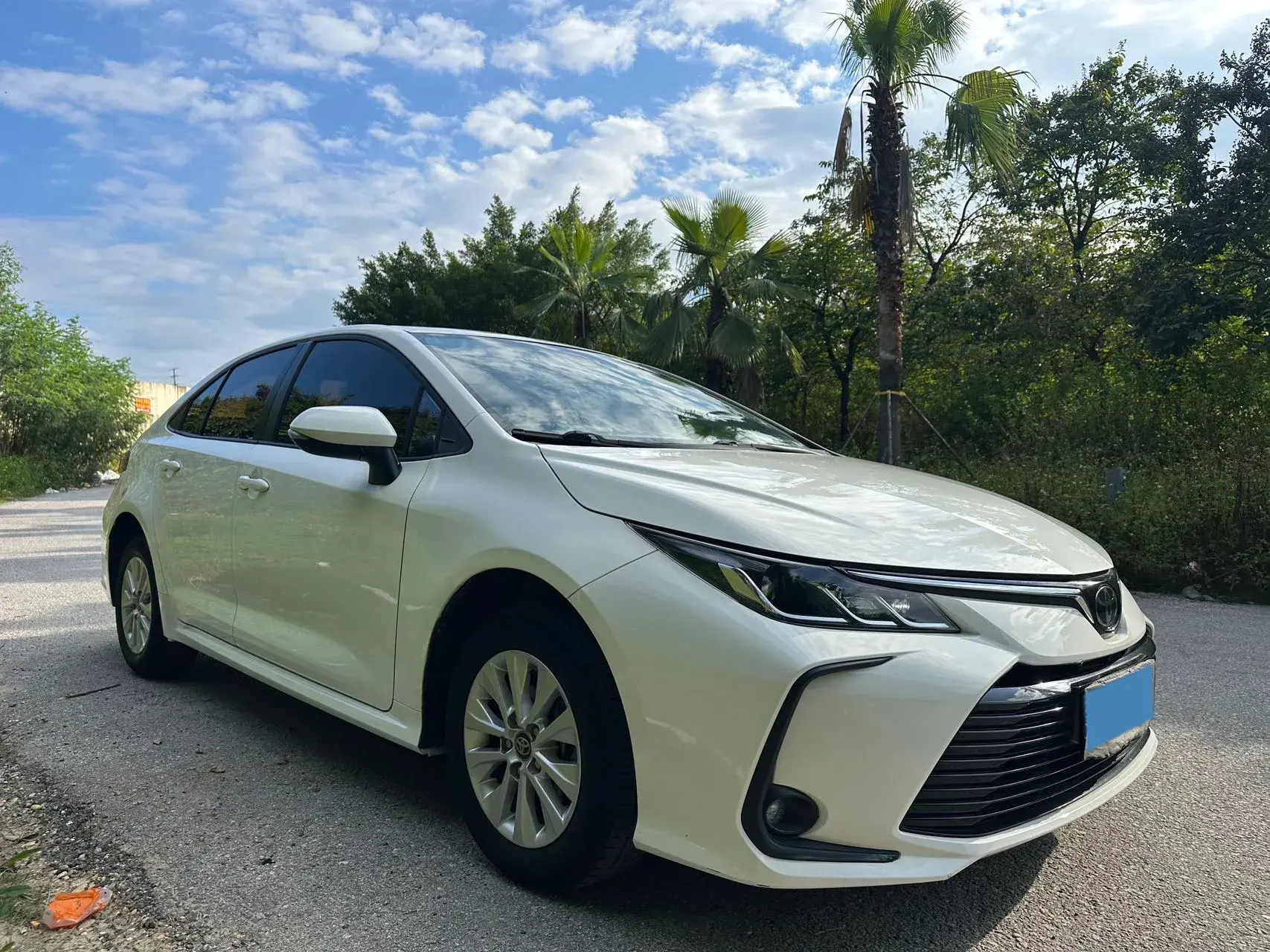2021 TOYOTA COROLLA thumbnail 3