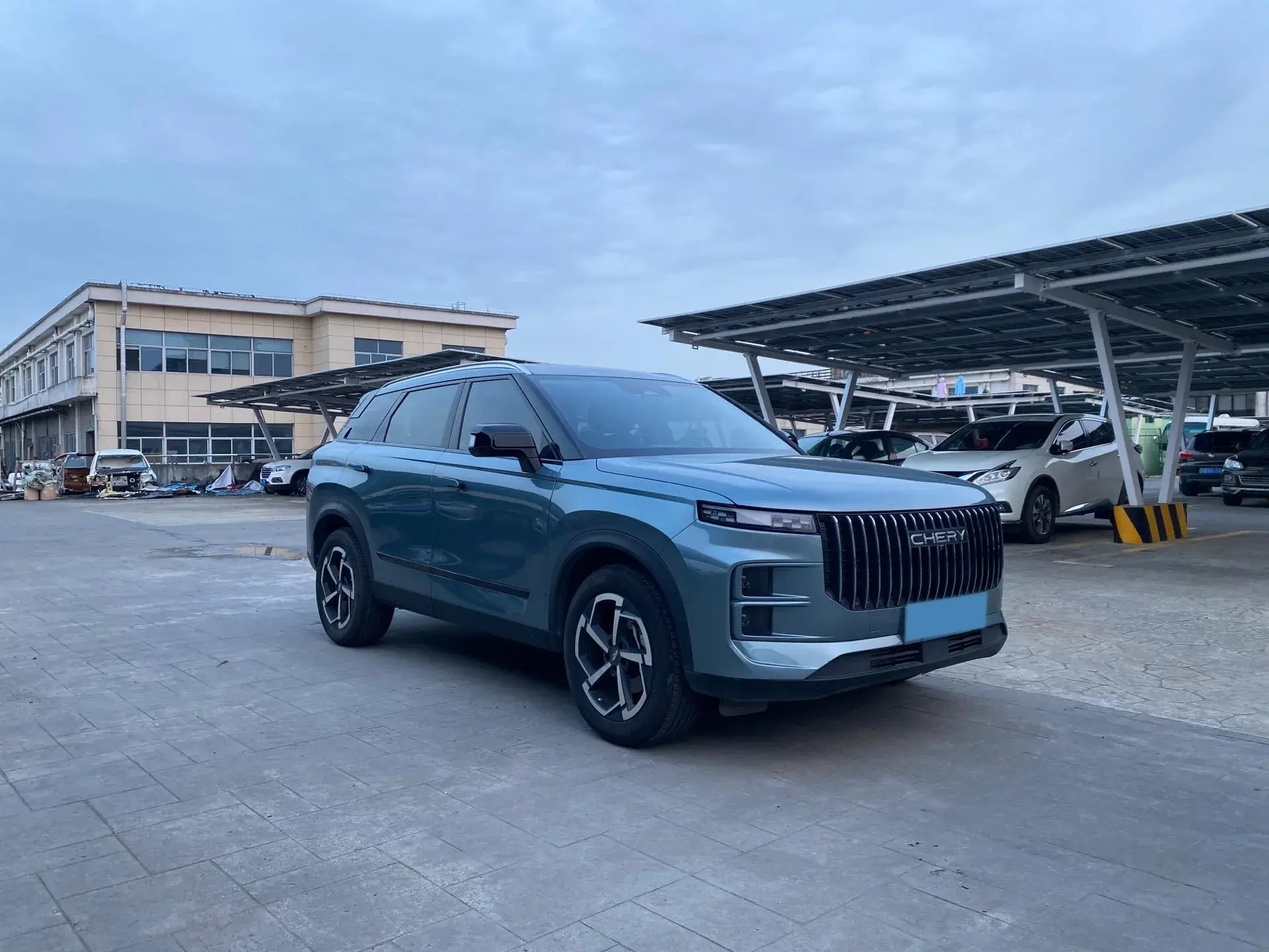 2023 CHERY EXPLORATION thumbnail 3