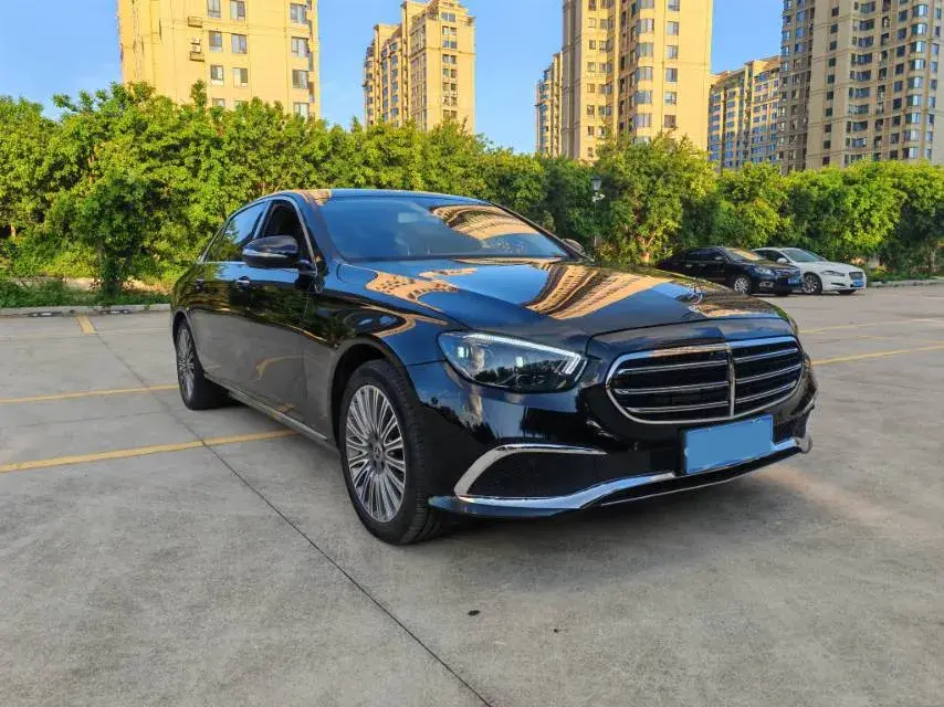 2020 MERCEDES-BENZ E thumbnail 3