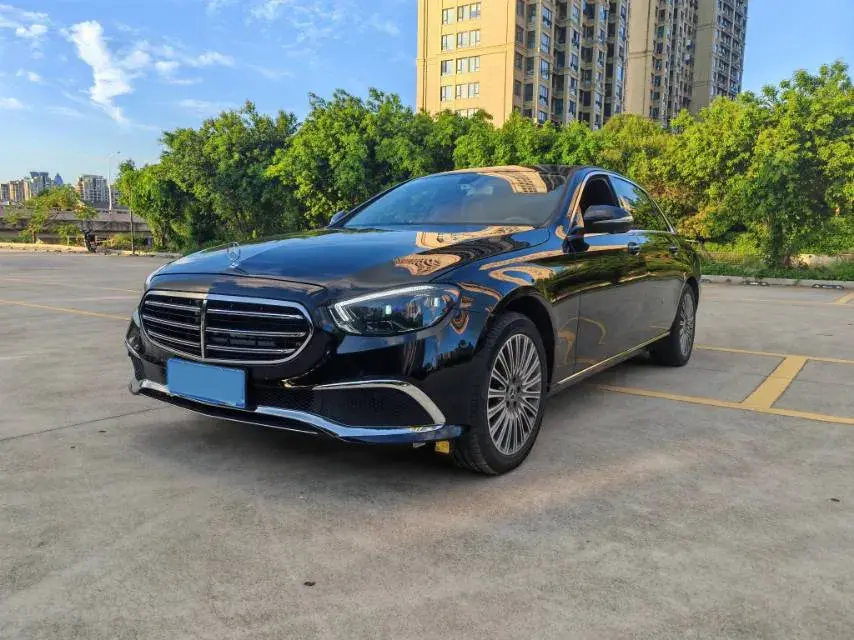 2020 MERCEDES-BENZ E view 1