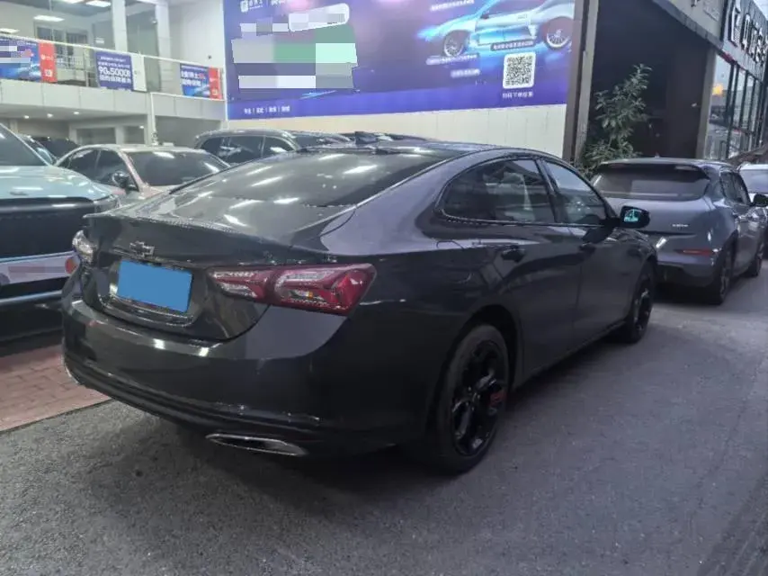 2019 CHEVROLET MALIBU thumbnail 3