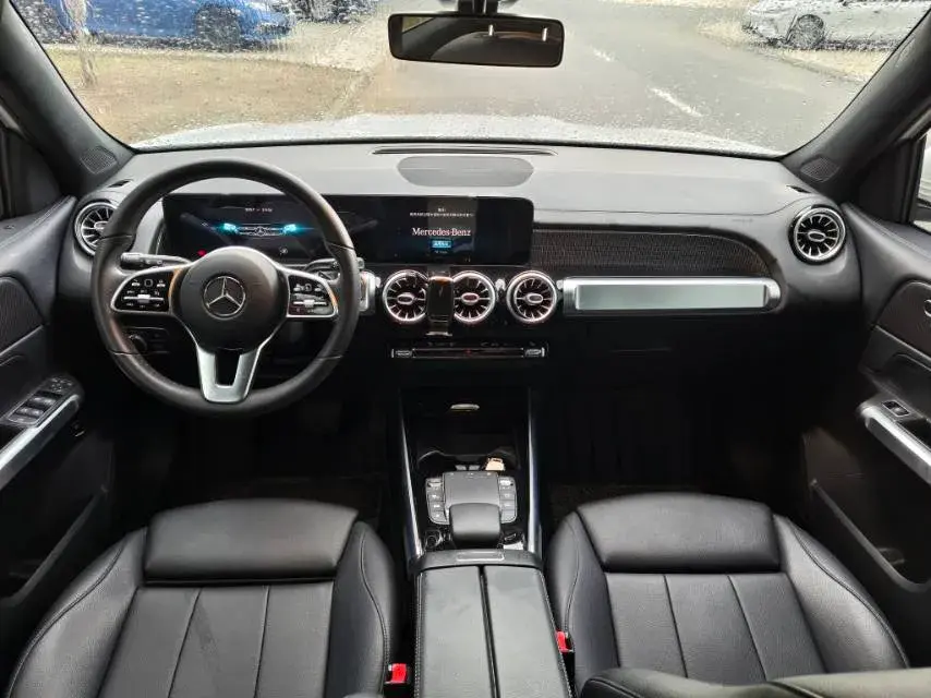 2021 MERCEDES-BENZ GLB thumbnail 4