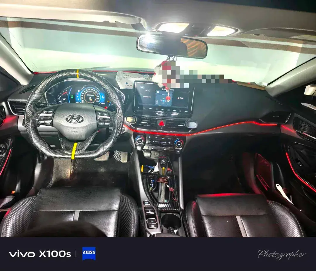 2021 HYUNDAI LA thumbnail 3