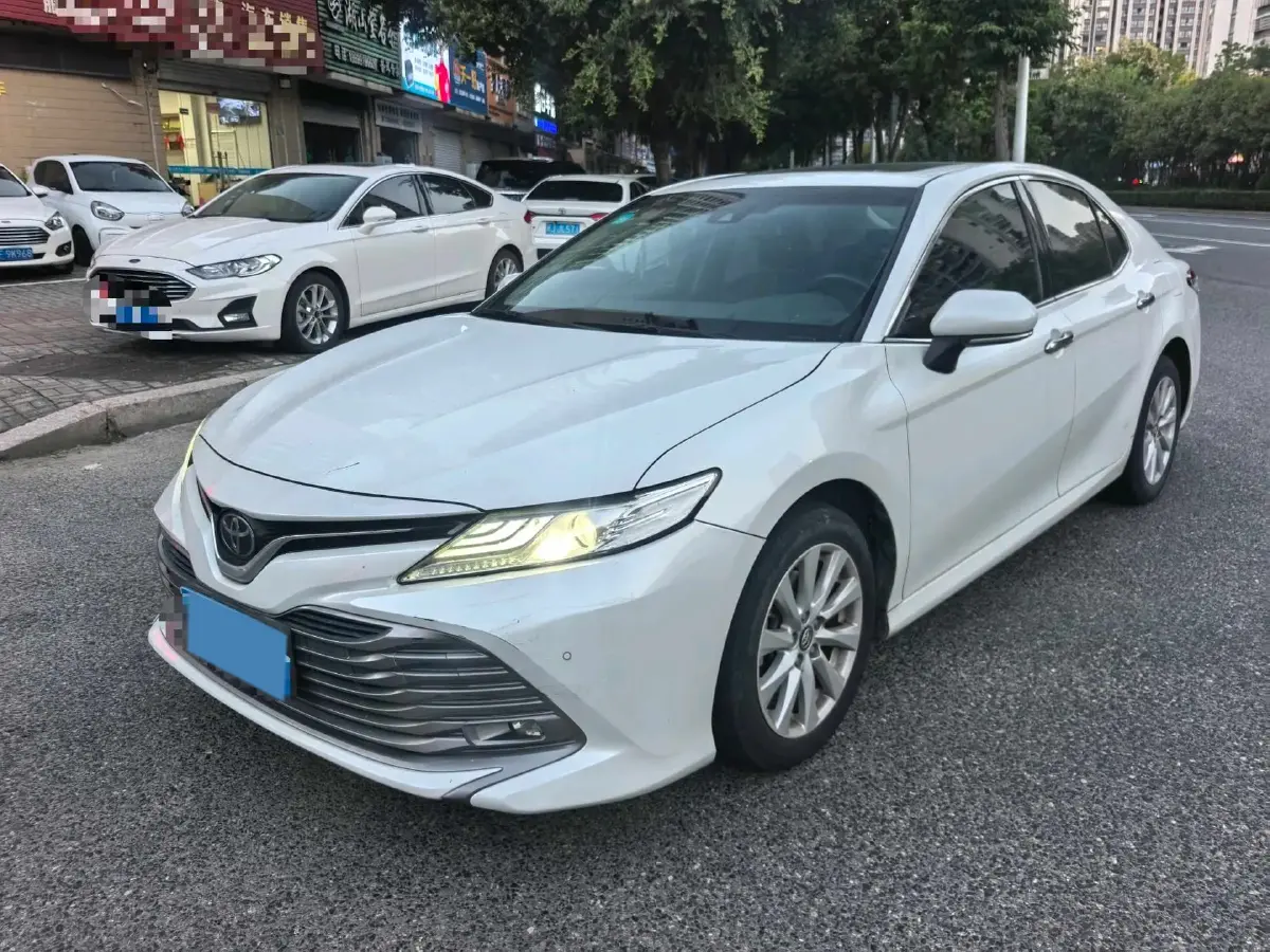 2019 Toyota Camry 2.0L 178HP L4 CVT
