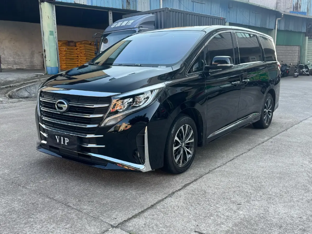 2023 GAC Trumpchi M8 2.0T 252HP L4 8AT