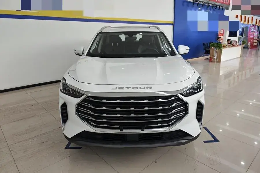 2023 JETOUR X70 thumbnail 3