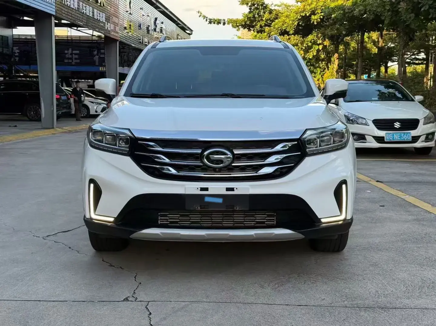 2019 GAC TRUMPCHI thumbnail 2