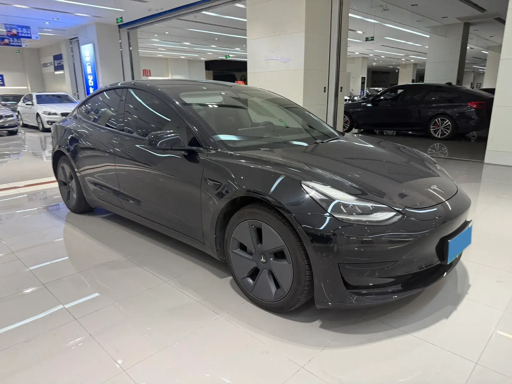 2021 TESLA MODEL thumbnail 3