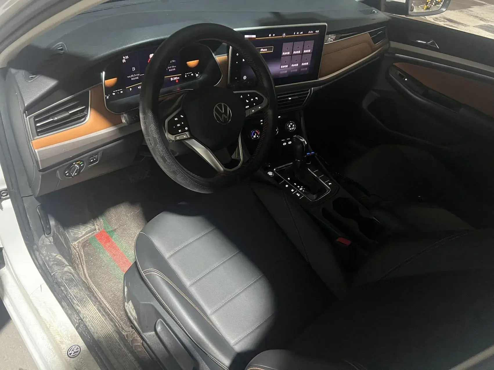 2023 VOLKSWAGEN BORA thumbnail 4