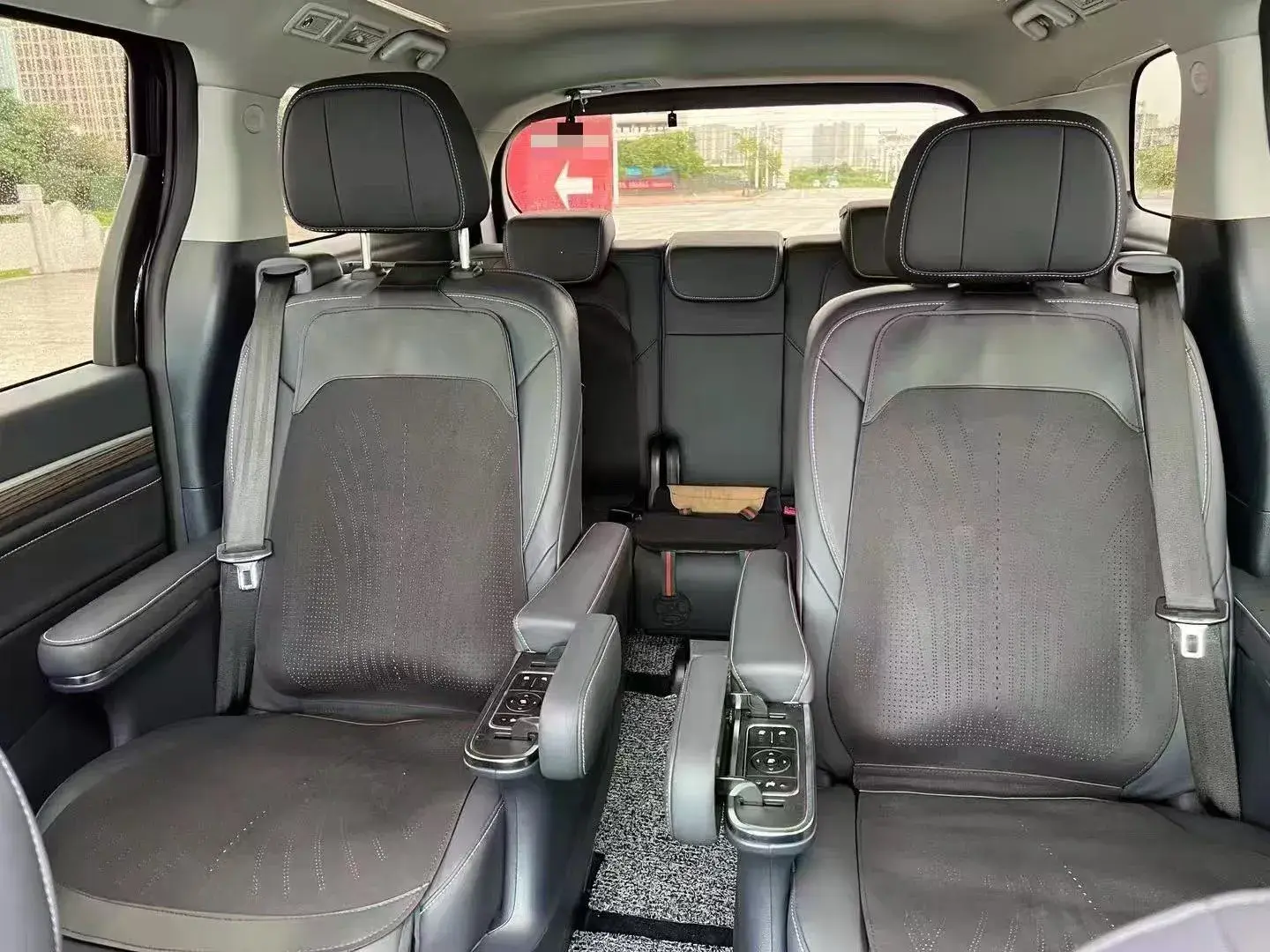 2021 GAC TRUMPCHI thumbnail 4