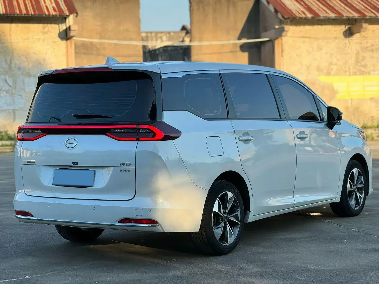 2021 GAC TRUMPCHI thumbnail 4