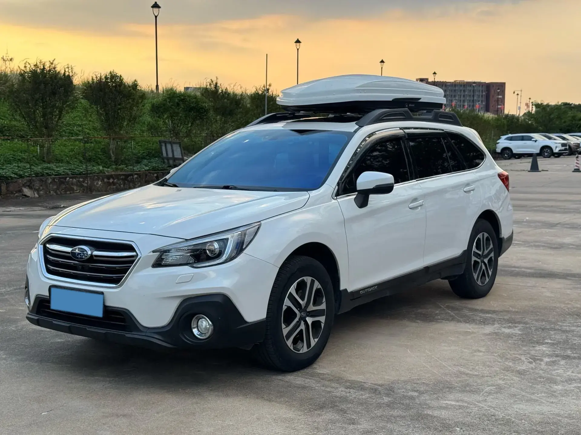 2020 SUBARU OUTBACK view 1