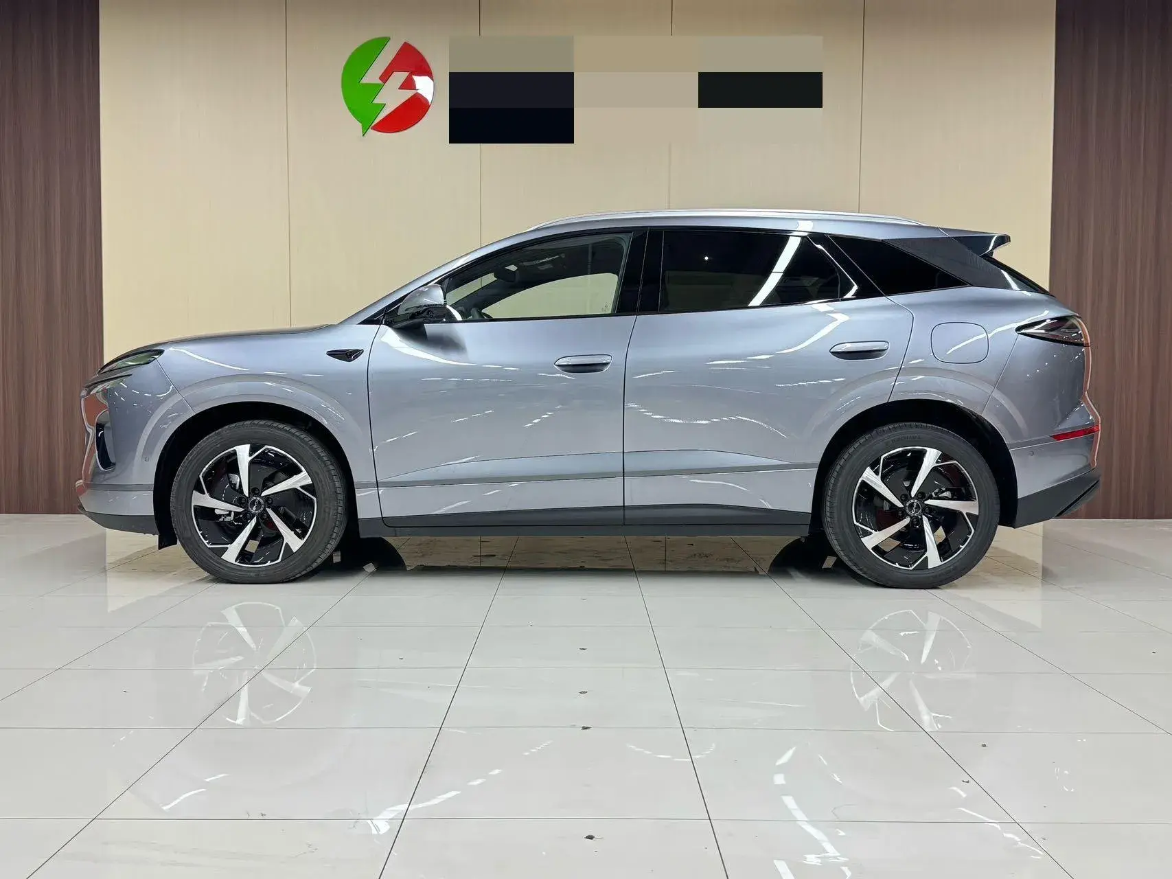 2025 BYD SEA thumbnail 3