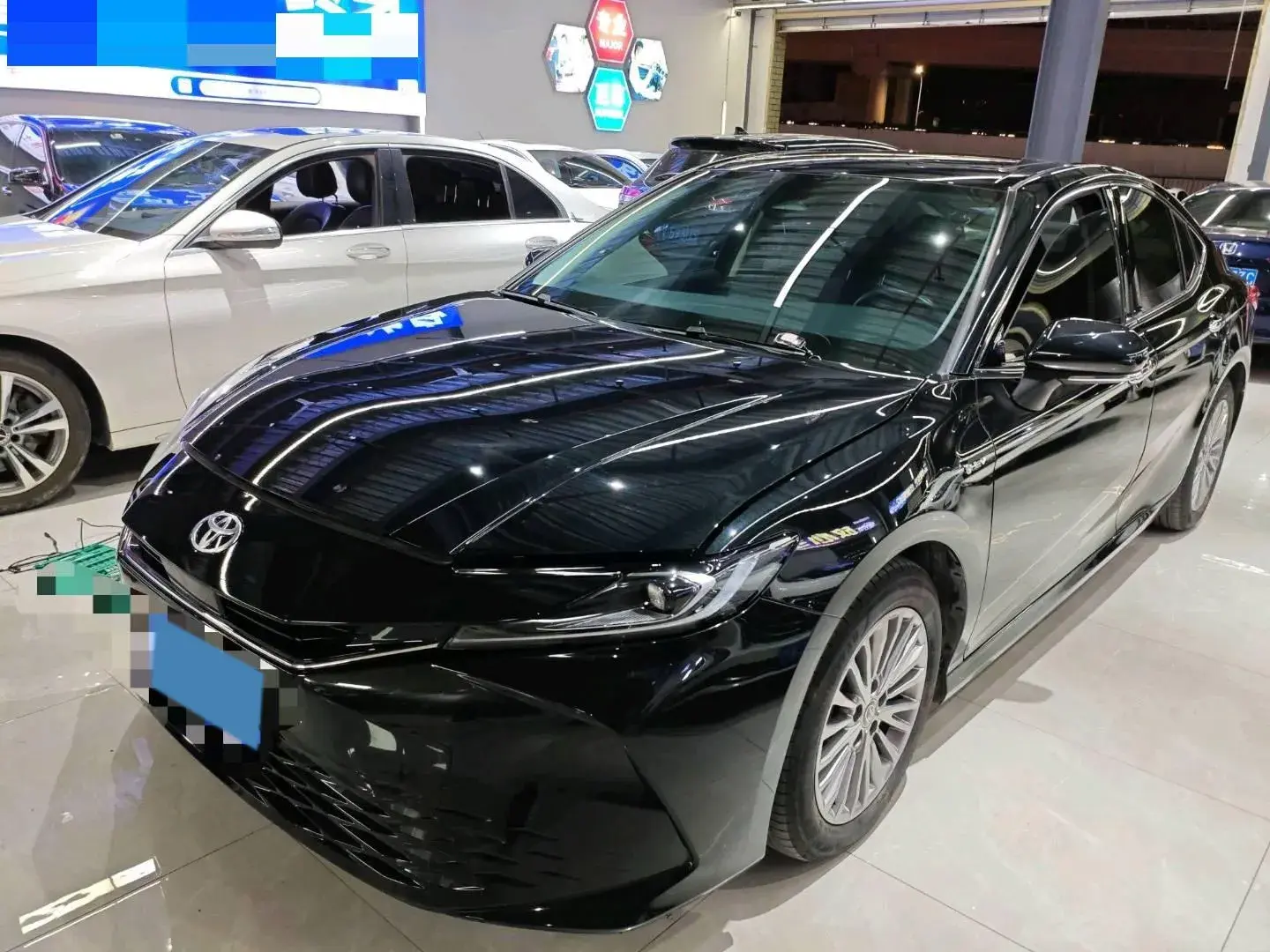 2024 TOYOTA CAMRY view 1