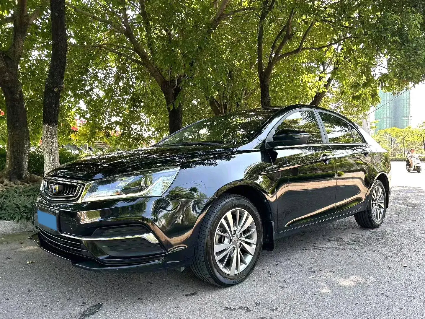 2018 GEELY EMGRAND view 1