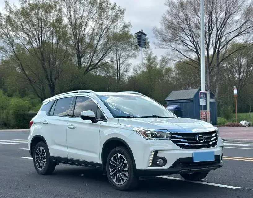 2018 GAC TRUMPCHI thumbnail 3