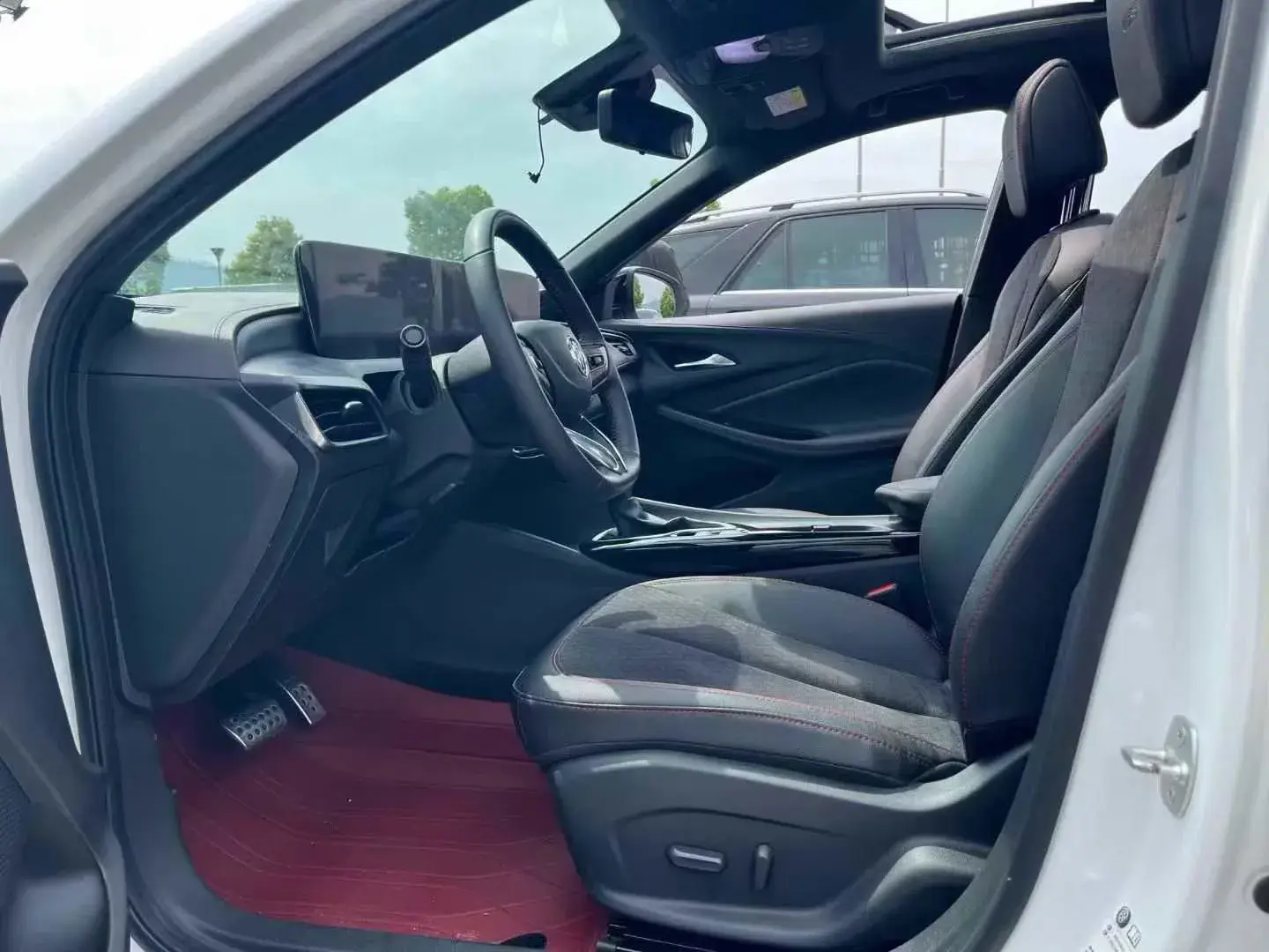 2023 BUICK VERANO thumbnail 4