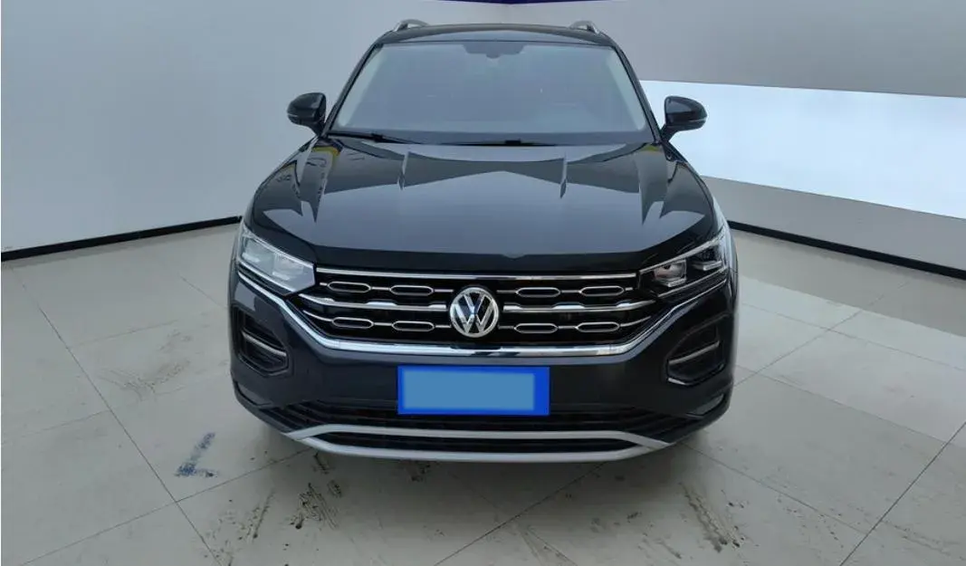 2020 VOLKSWAGEN TAYRON thumbnail 3