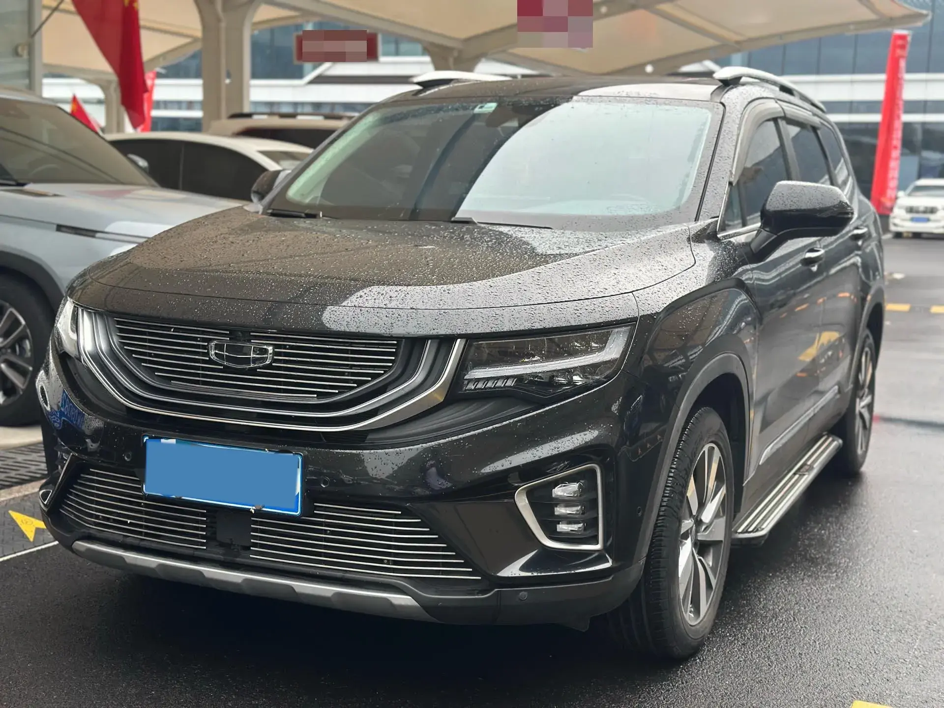 2020 GEELY OKAVANGO view 1