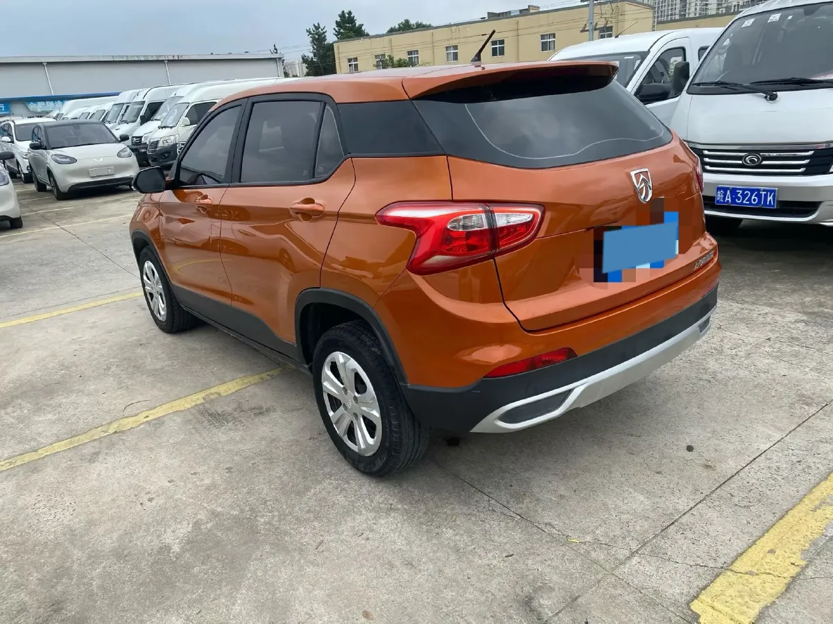 2014 BaoJun 610 1.5L 112HP L4 6AT,autocango,china used car exporter,china ev exporter,chinese used car exporter,chinese used ev exporter