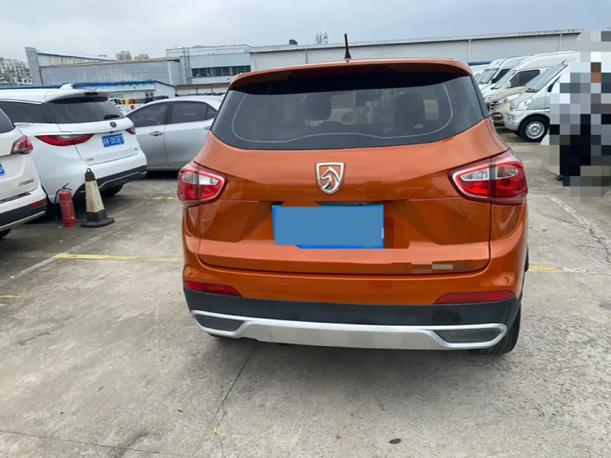 2014 BaoJun 610 1.5L 112HP L4 6AT,autocango,china used car exporter,china ev exporter,chinese used car exporter,chinese used ev exporter