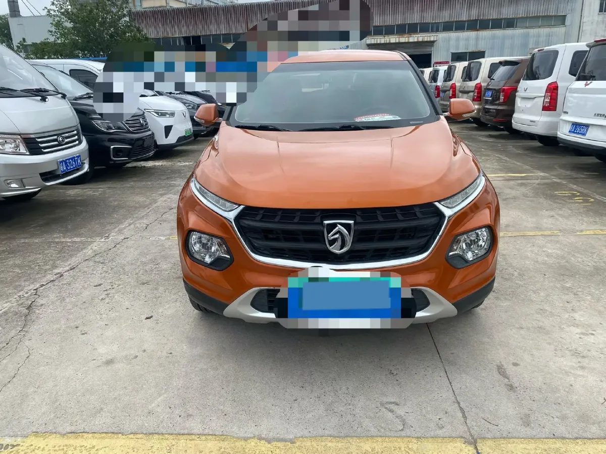 2014 BaoJun 610 1.5L 112HP L4 6AT,autocango,china used car exporter,china ev exporter,chinese used car exporter,chinese used ev exporter