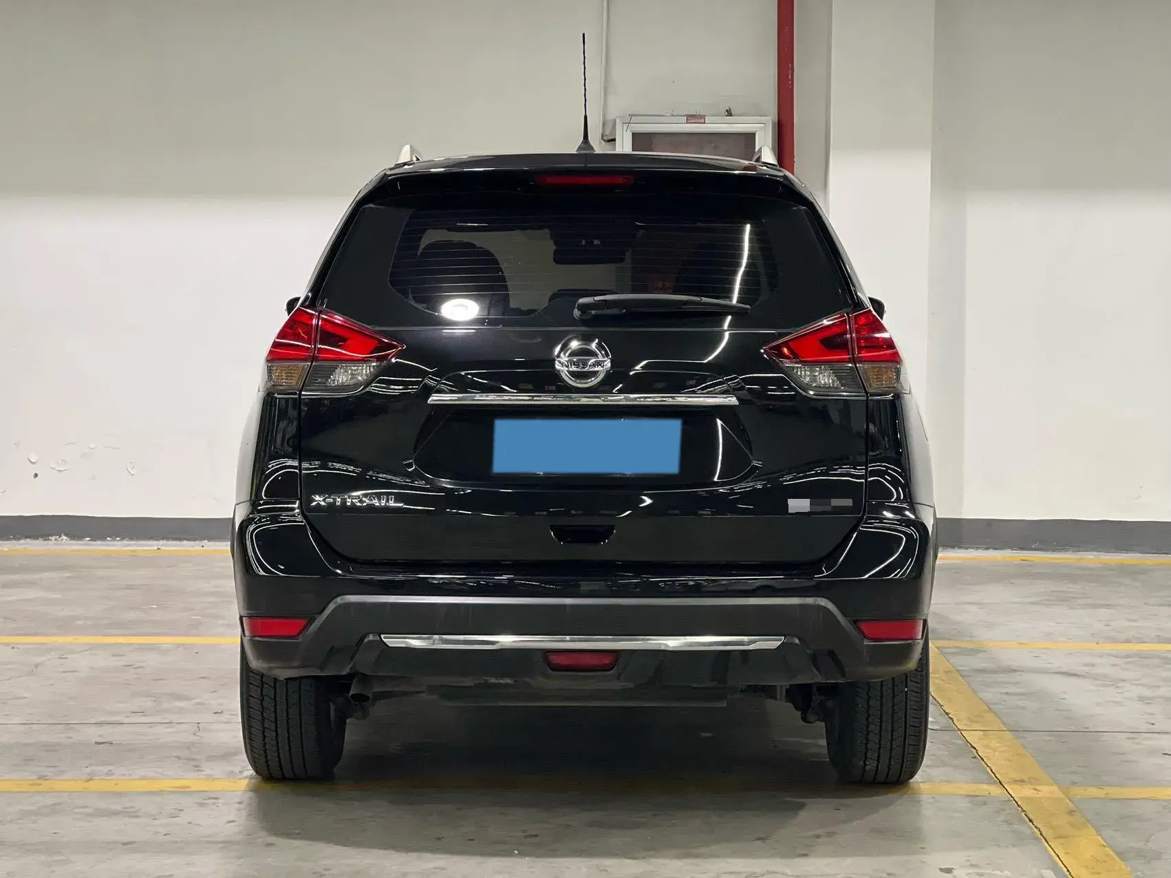 2020 NISSAN X-TRAIL thumbnail 4