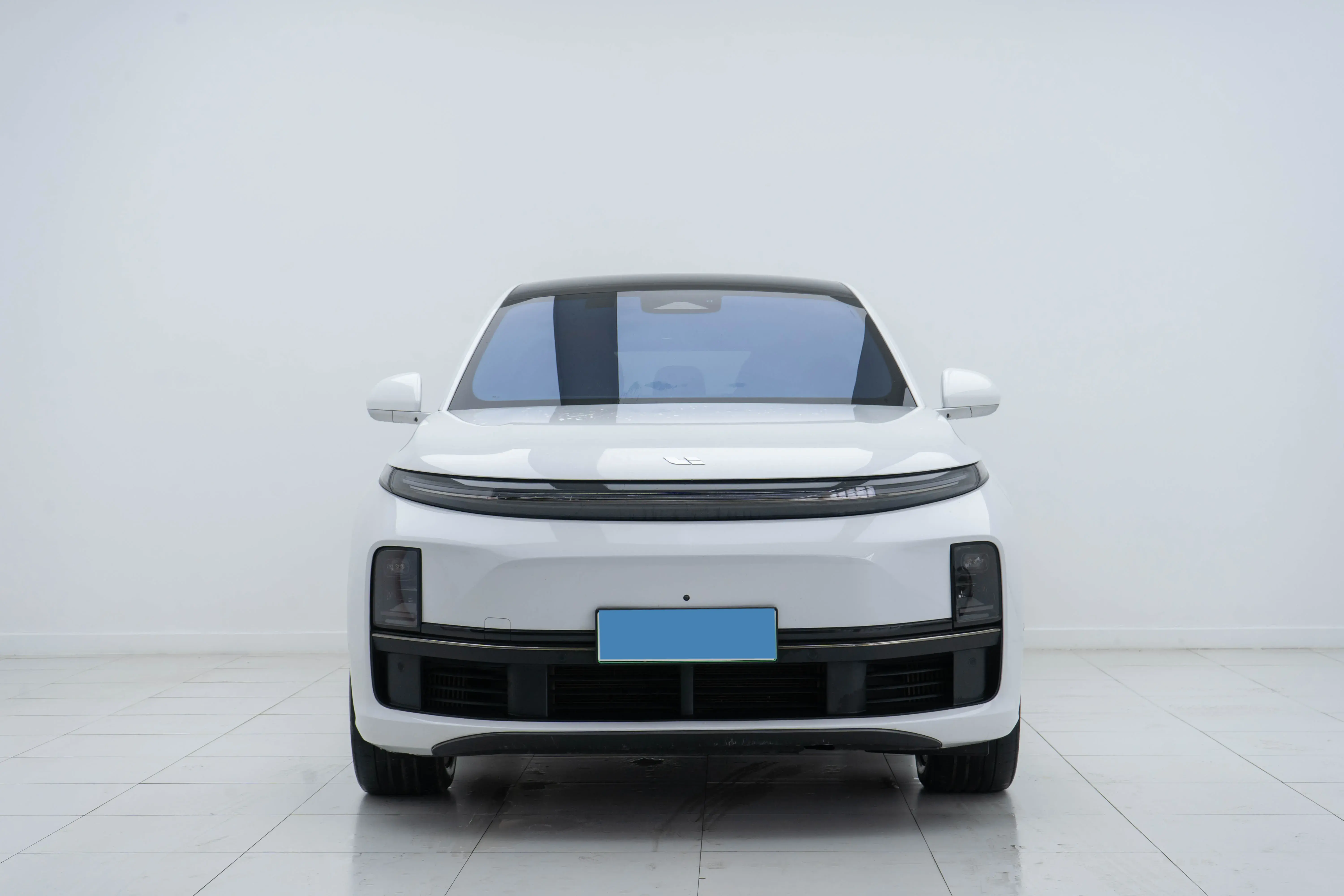 2023 LI L7 thumbnail 2