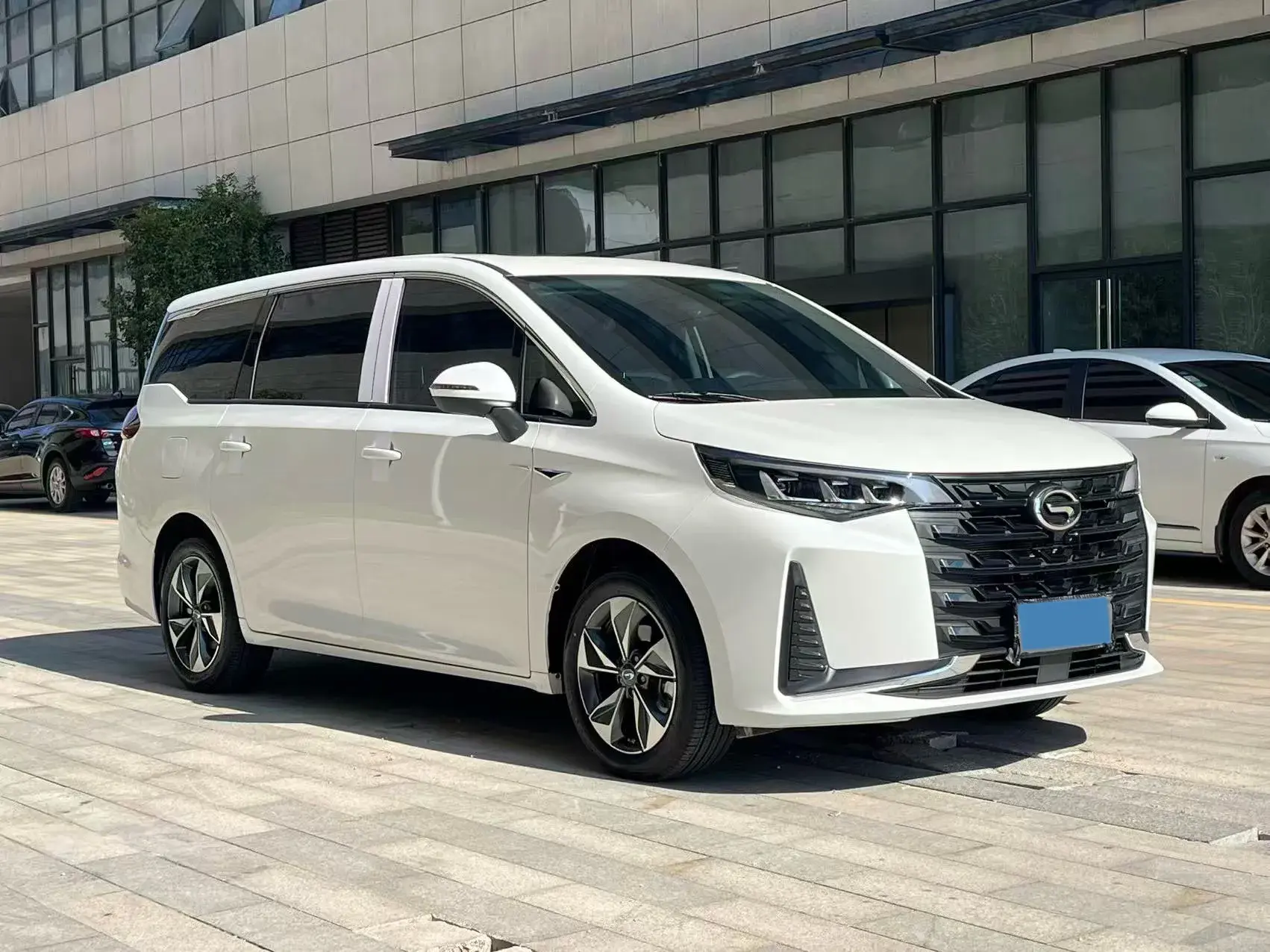 2023 GAC TRUMPCHI thumbnail 3