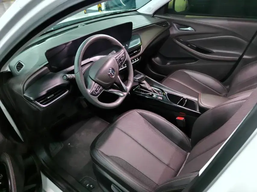 2023 BUICK VERANO thumbnail 2