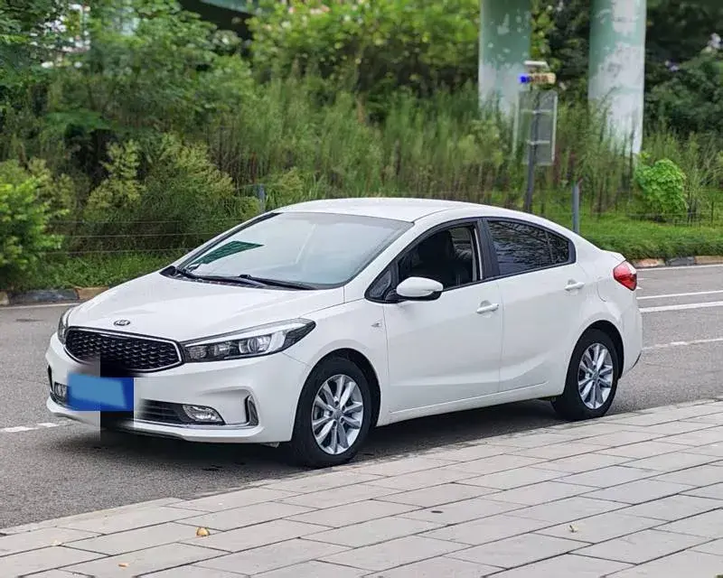 2016 KIA K3 view 1