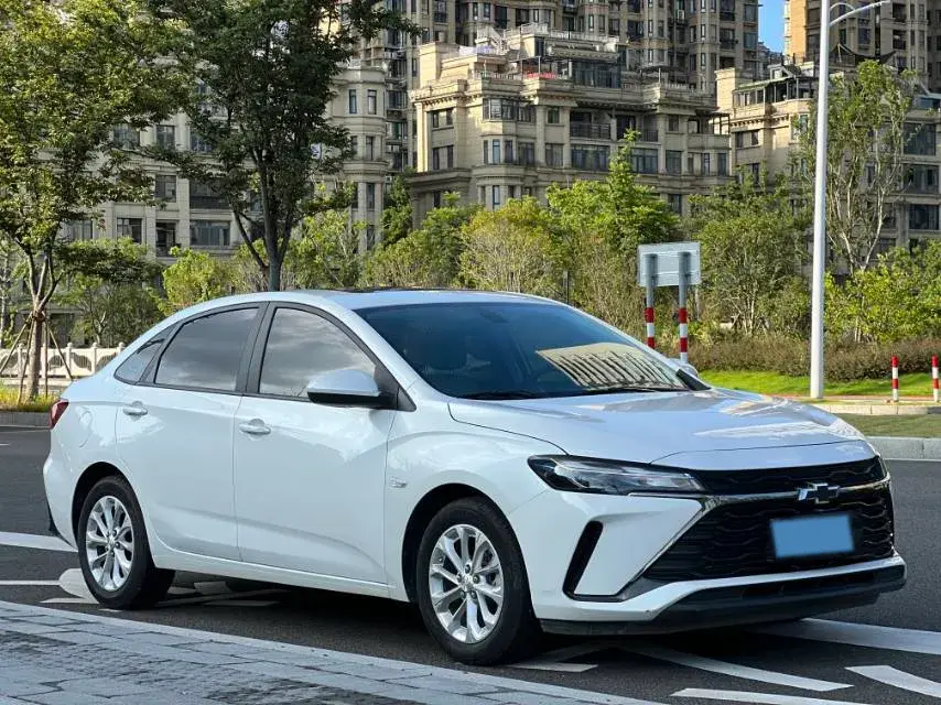 2023 CHEVROLET MONZA thumbnail 3