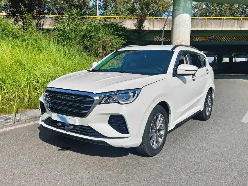 2021 JETOUR X70 view 1