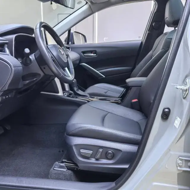 2022 TOYOTA COROLLA thumbnail 4