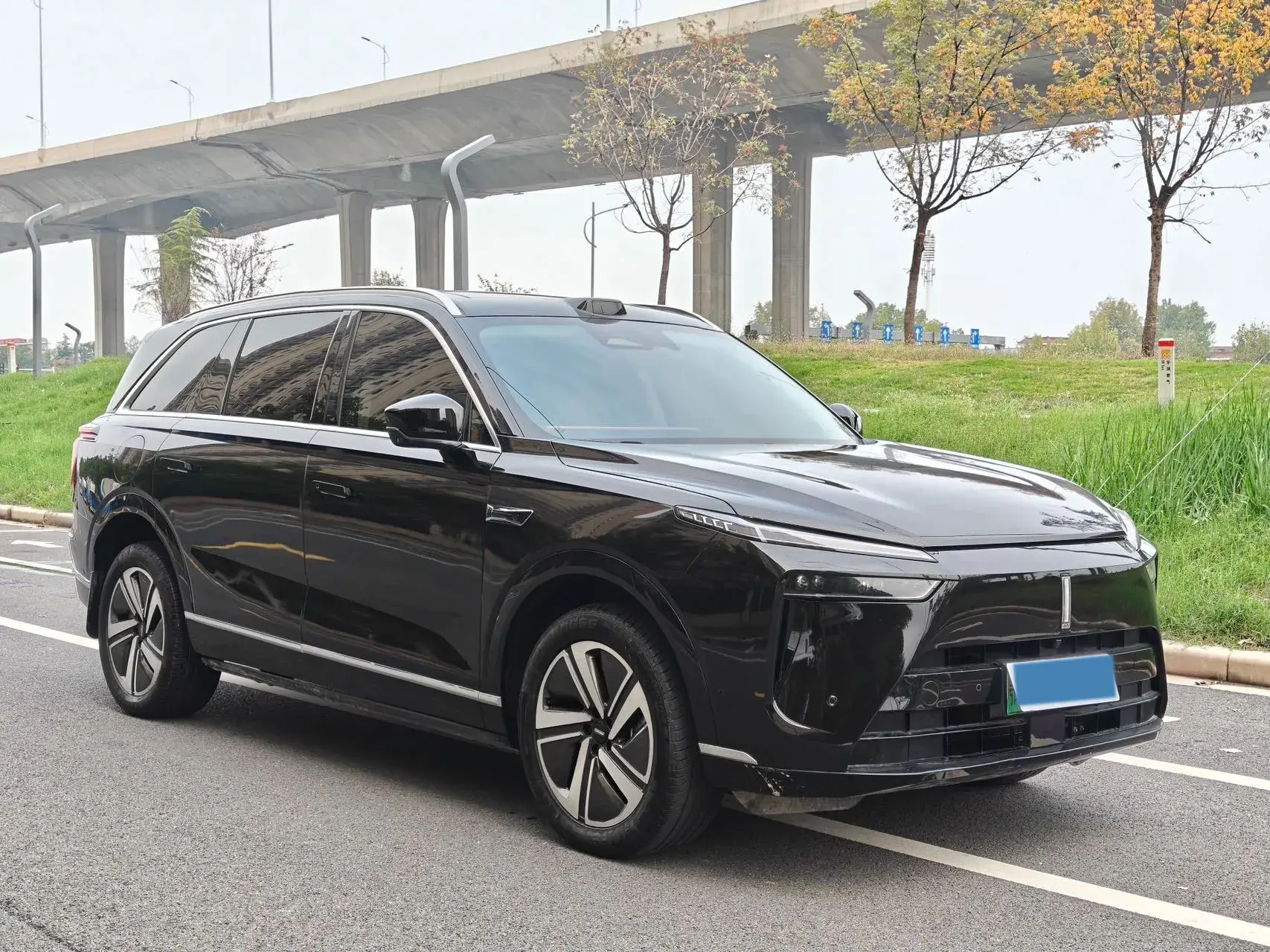 2025 WEY BLUEMOUNTAIN thumbnail 3