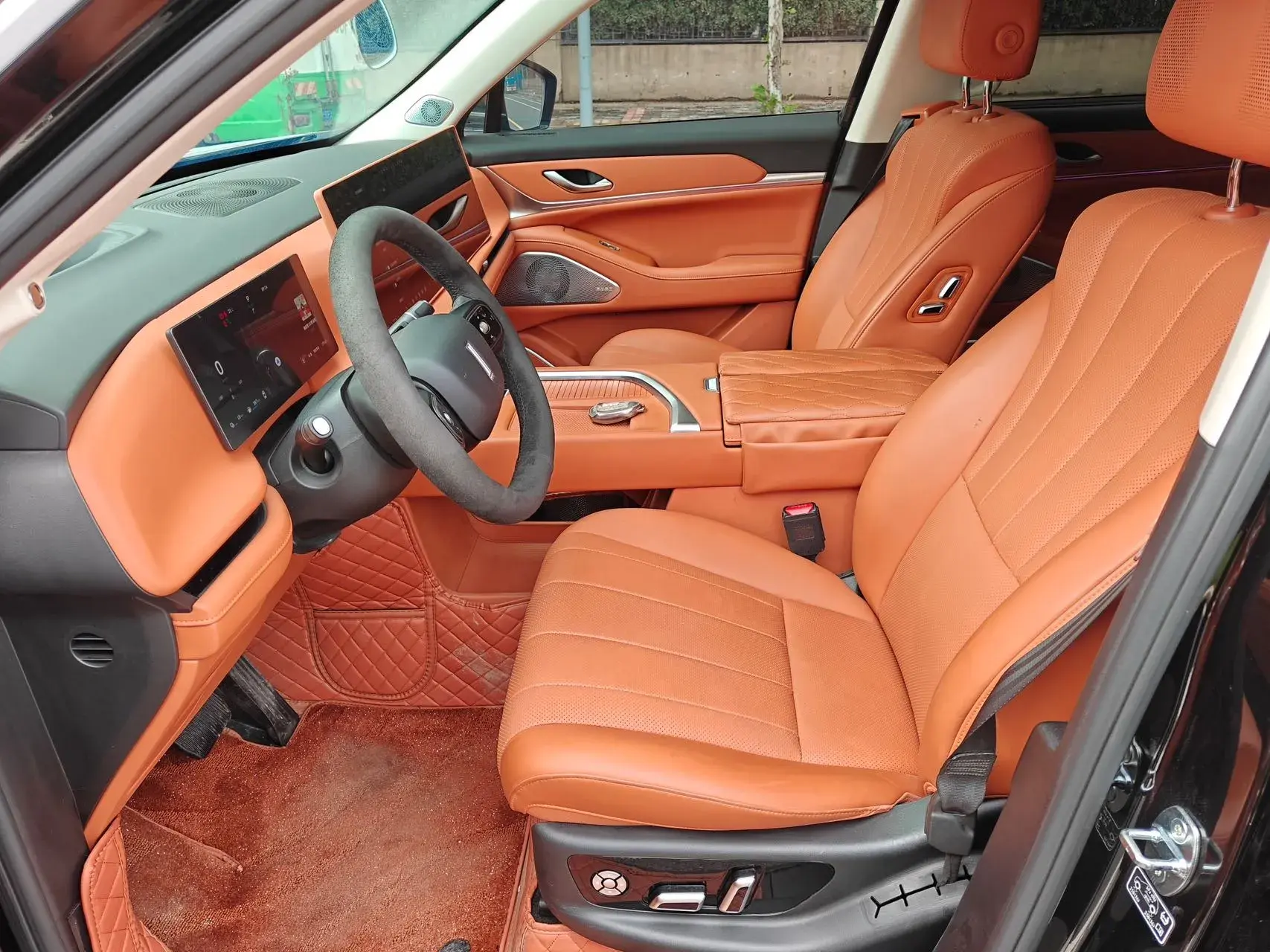 2025 WEY BLUEMOUNTAIN thumbnail 4