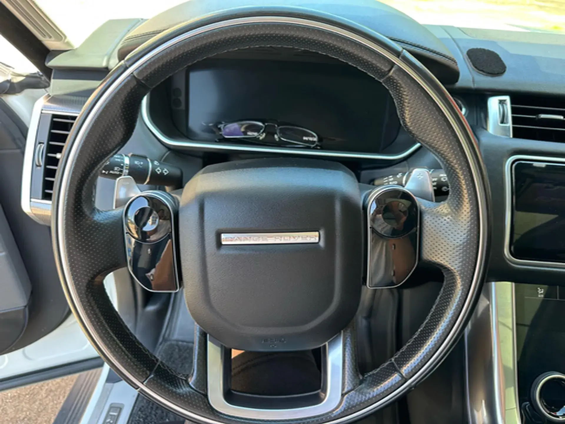 2020 LAND ROVER thumbnail 4