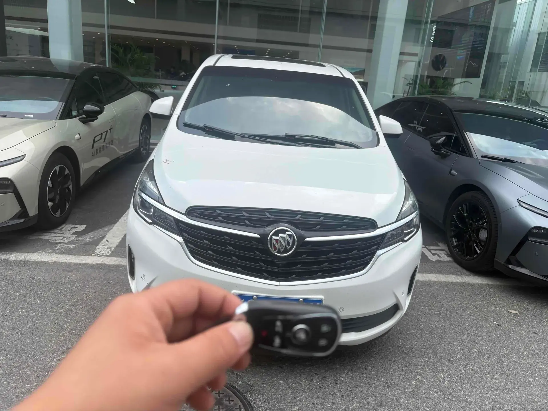 2021 BUICK GL8 thumbnail 3
