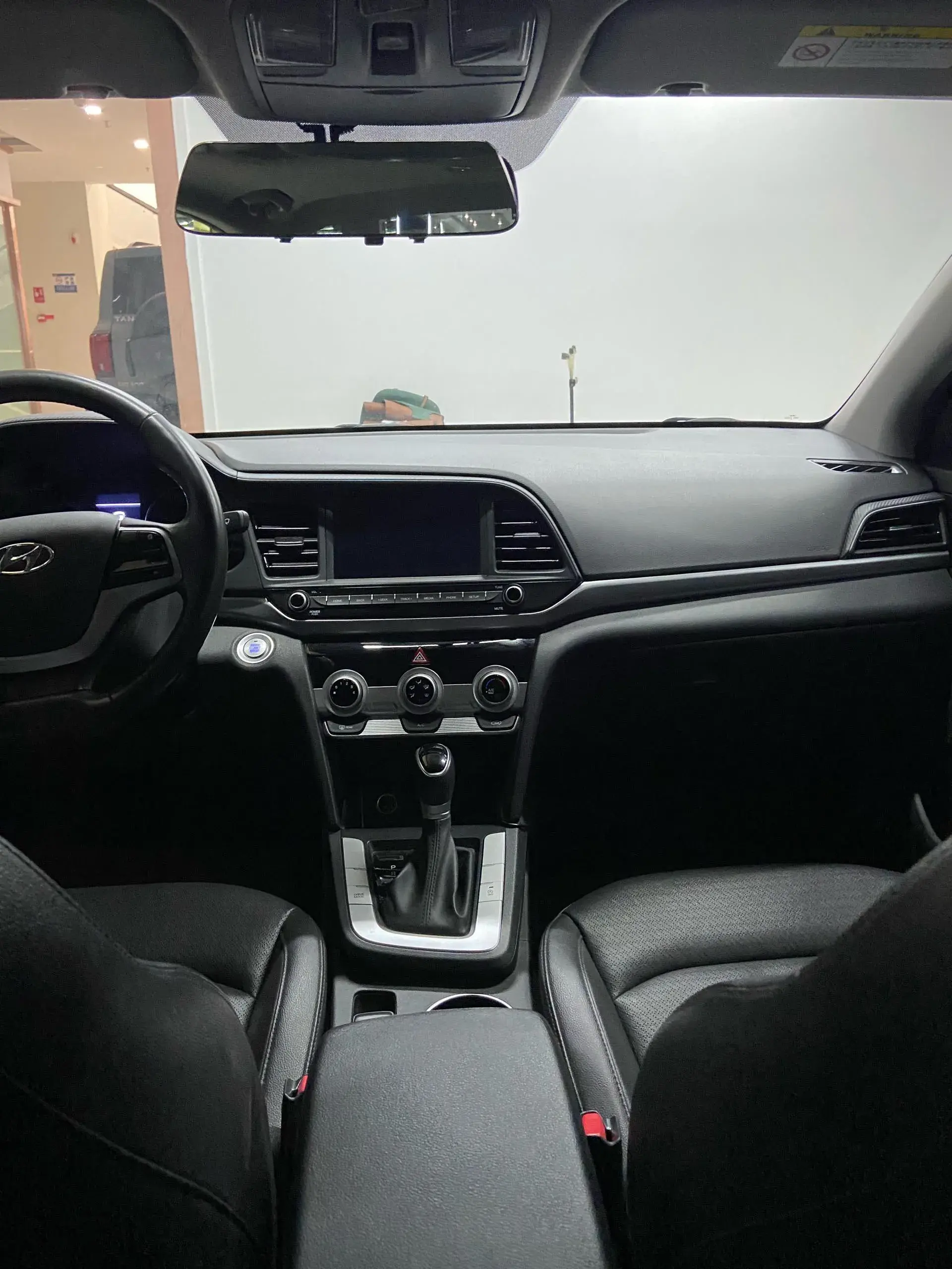 2020 HYUNDAI ELANTRA thumbnail 4