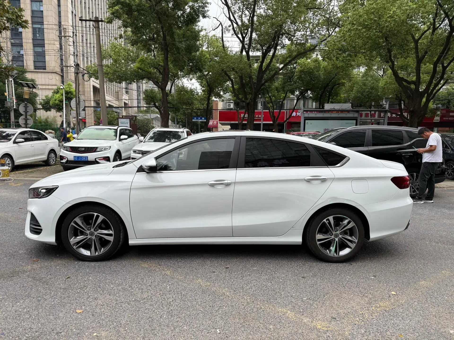2019 GEELY BINRAY thumbnail 3