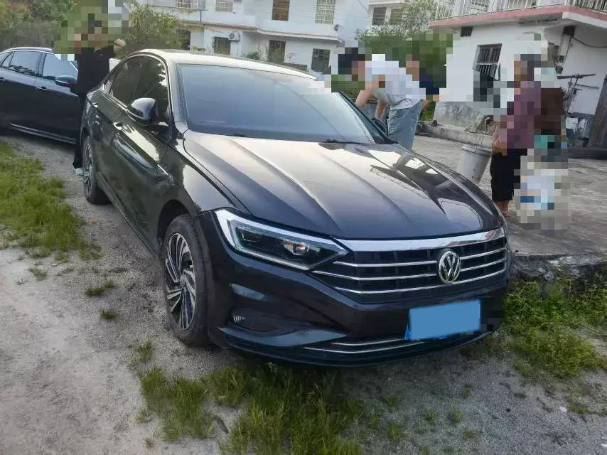 2022 VOLKSWAGEN SAGITAR thumbnail 2