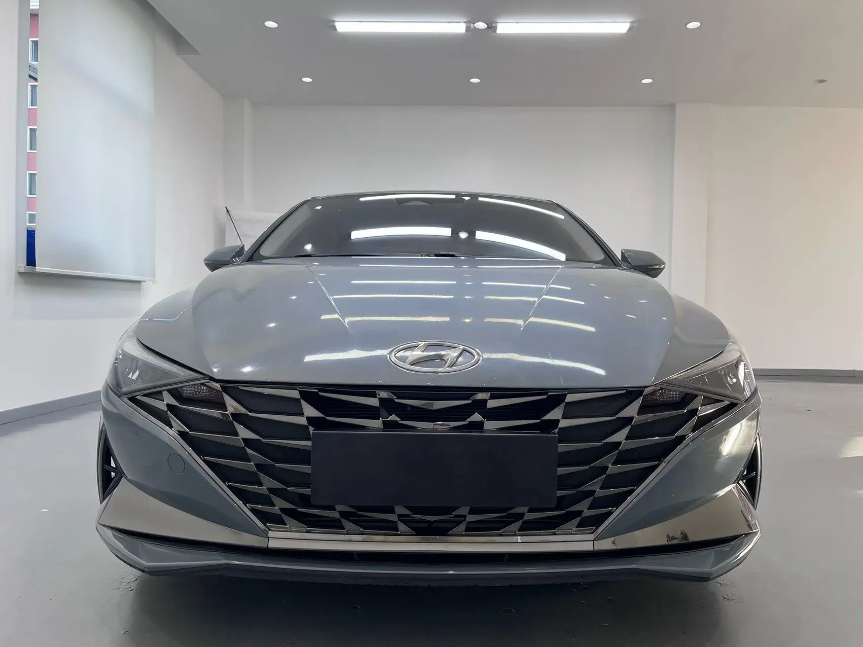 2022 HYUNDAI ELANTRA thumbnail 2