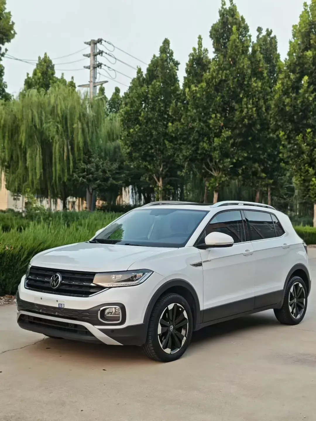 2023 VOLKSWAGEN TACQUA view 1