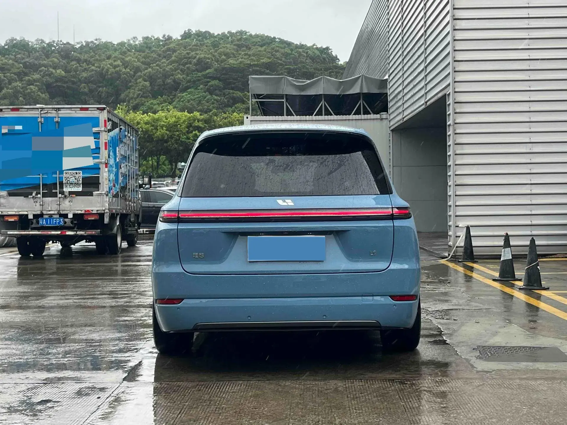 2022 LI L9 thumbnail 4