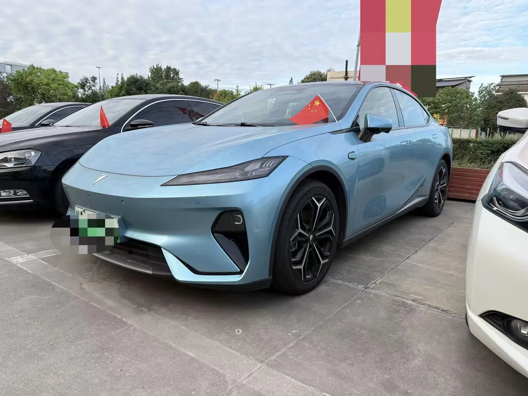 2024 DEEPAL L07 view 1